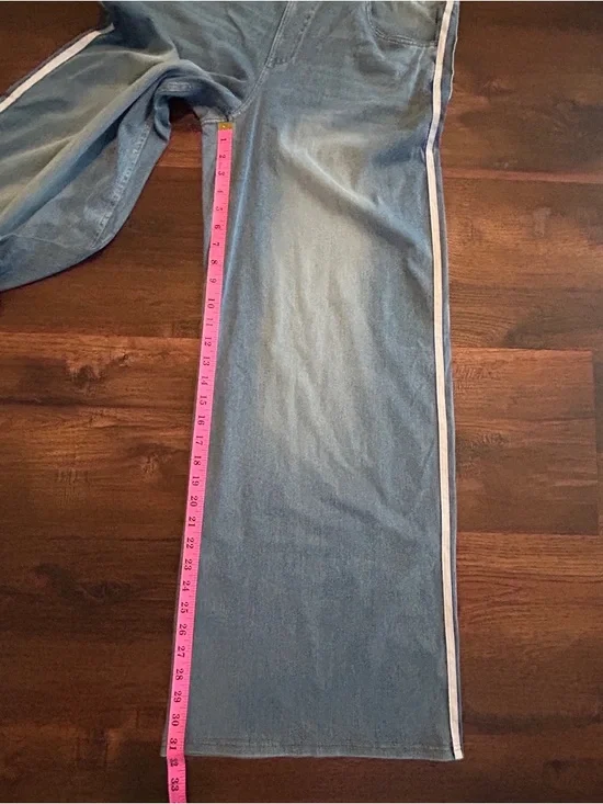 Halara NWT Wide Leg Denim Jogger Pants Blue Stripe High Rise XL - Picture 7 of 8